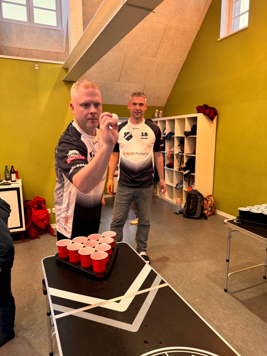 Water Pong Training Geltow